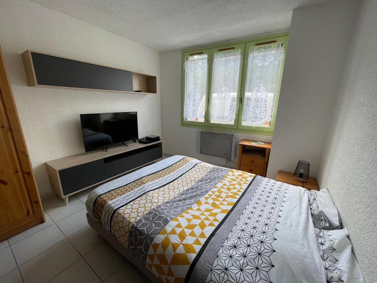 Logement De La Ressource سالين- ليه-بان المظهر الخارجي الصورة