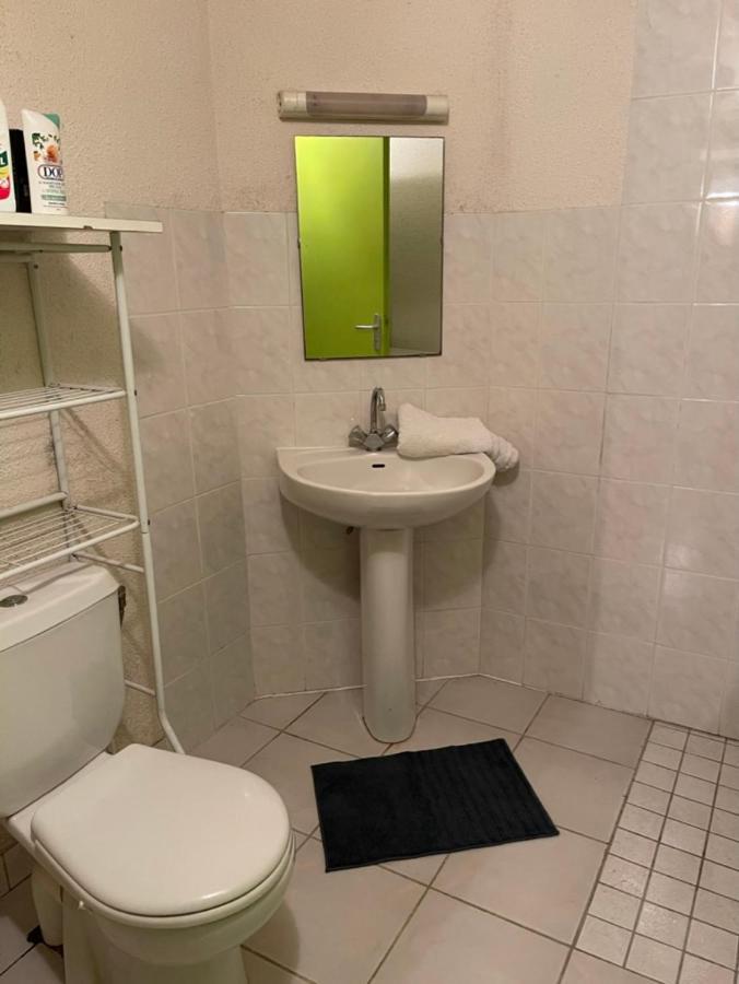 Logement De La Ressource سالين- ليه-بان المظهر الخارجي الصورة
